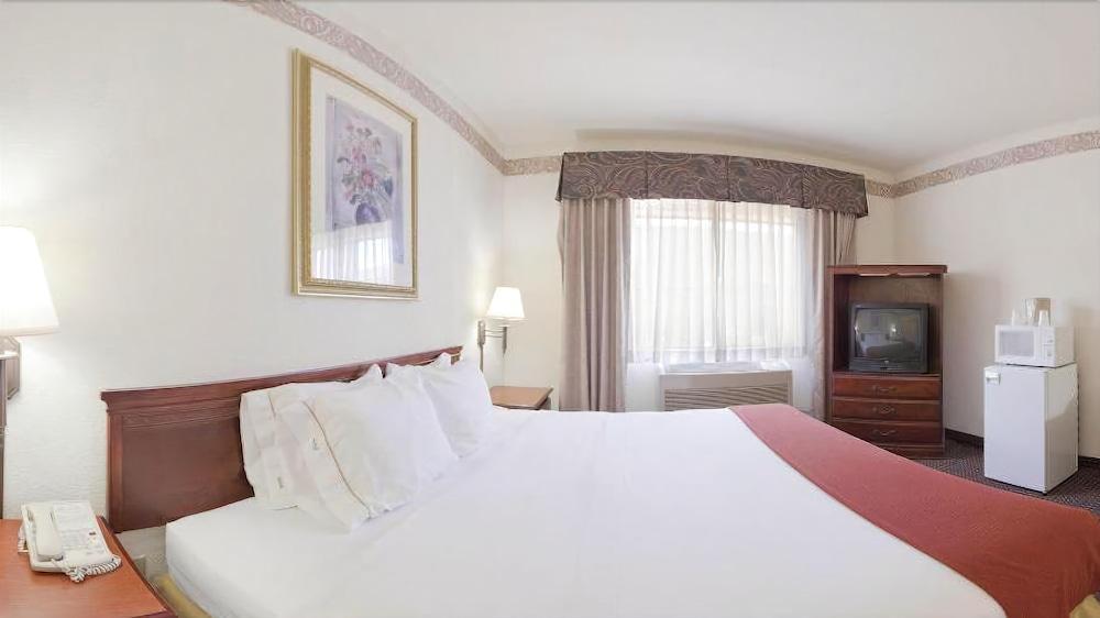 Holiday Inn Express Show Low By Ihg Zewnętrze zdjęcie